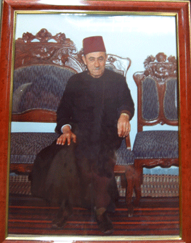 Kando, the famed antiquities dealer Kando, the famed antiquities dealer