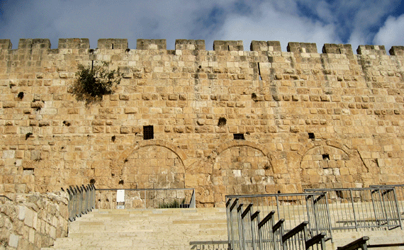 Hulda Gates in the southern Temple wall once led into the Temple Mount Hulda Gates in the southern Temple wall once led into the Temple Mount