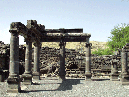 Ruins of Chorazin synagogue Ruins of Chorazin synagogue