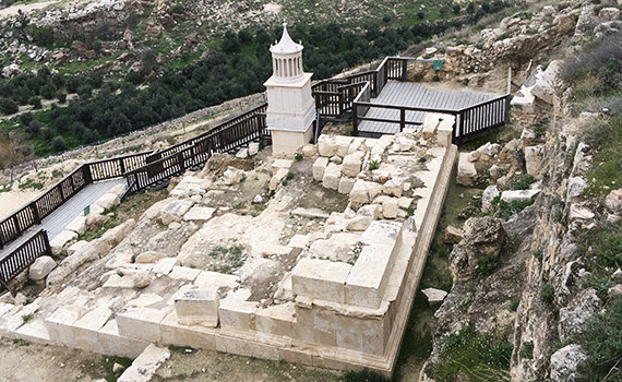 Podium of Herod's Tomb with a model based upon a similarity to Absalom's Tomb