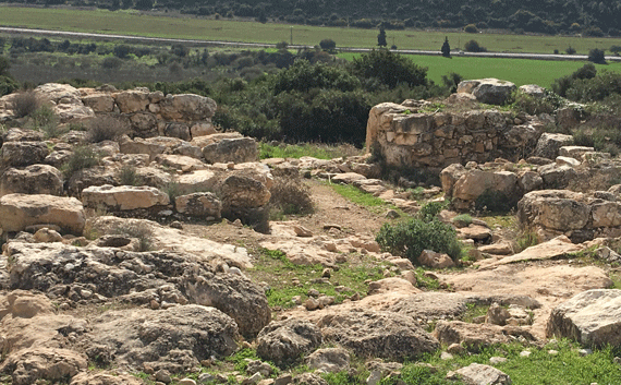 Imagine the wounded Philistines below the Southern Gate of Shaaraim in the Elah Valley Southern Gate of Shaaraim above the Elah Valley