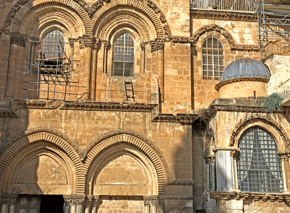 Ladder on the facade of the Holy Sepulcher church in Jersualem