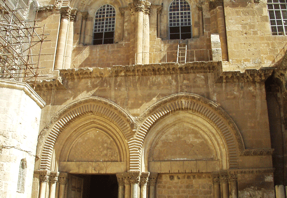 The balcony is created by the cornice belonging to the Greek Orthodox The balcony is created by the cornice belonging to the Greek Orthodox
