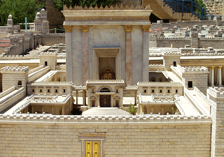 Close-up of the Second Temple as it appeared at its old premises, the Holy Land Hotel