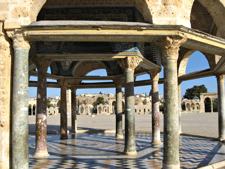 The Dome of the Chain is believed to mark the center of the universe The Dome of the Chain is believed to mark the center of the universe